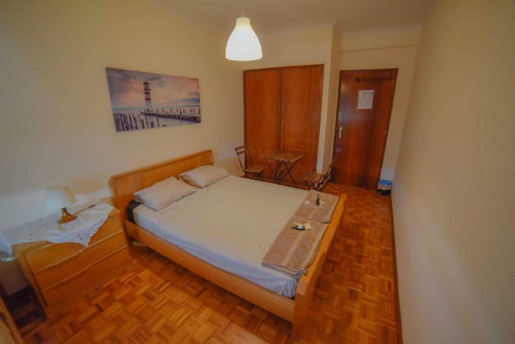 Quarto Com 4 Camas Porto Exterior foto